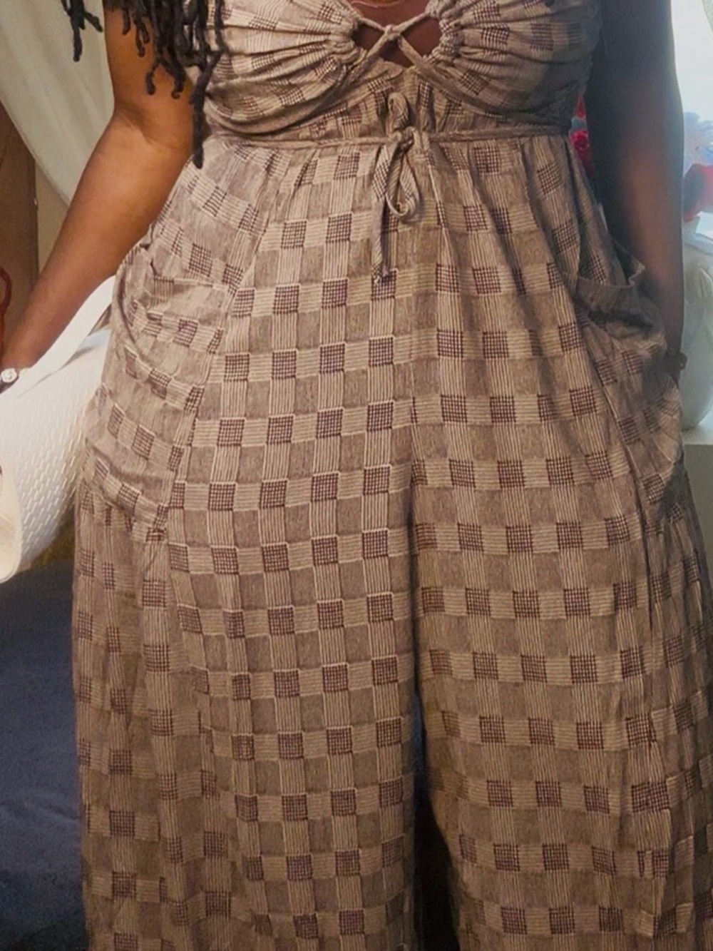 Checkered Puff-Sleeve Jumpsuit in Taupe - Picture 3 of 7